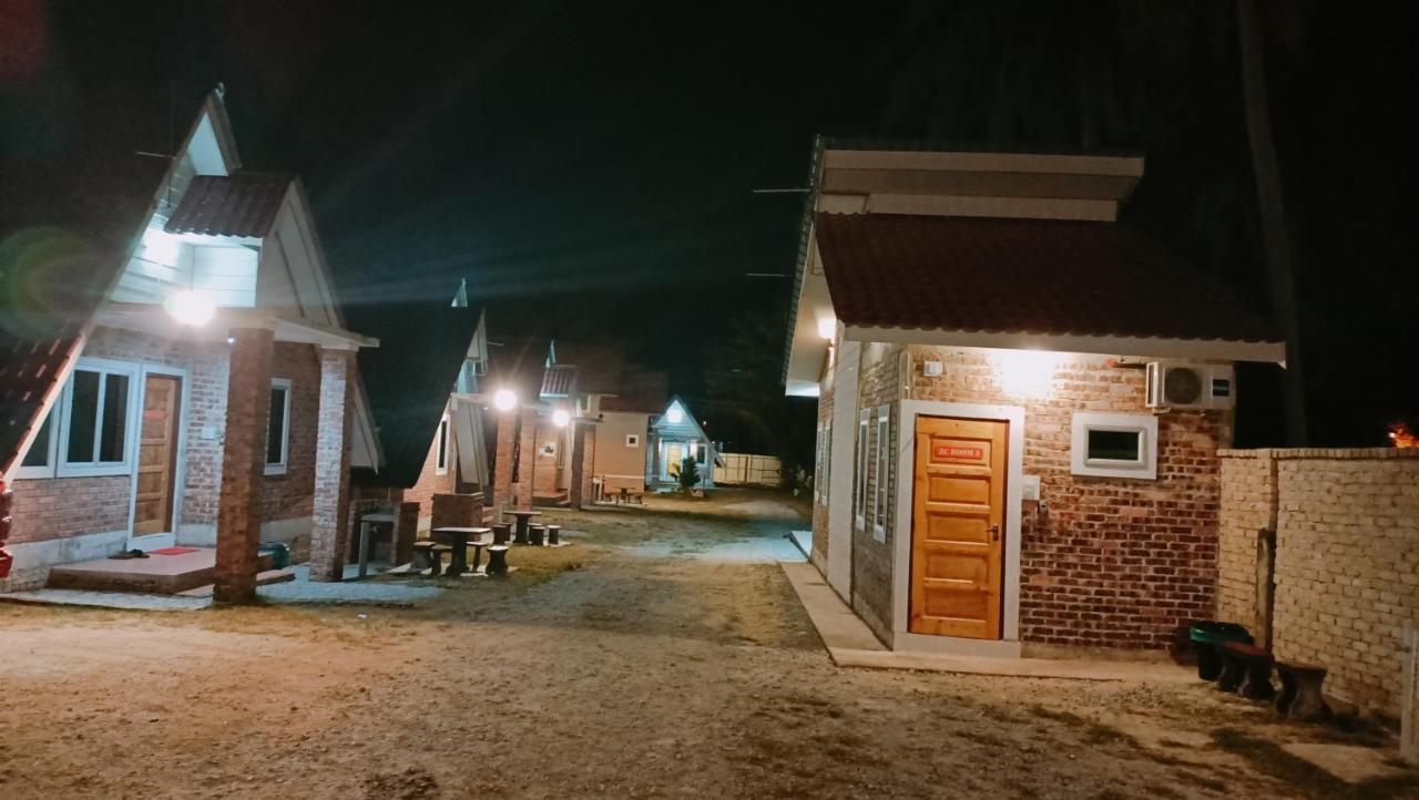 Zainab Cottage Пасир Путе Екстериор снимка