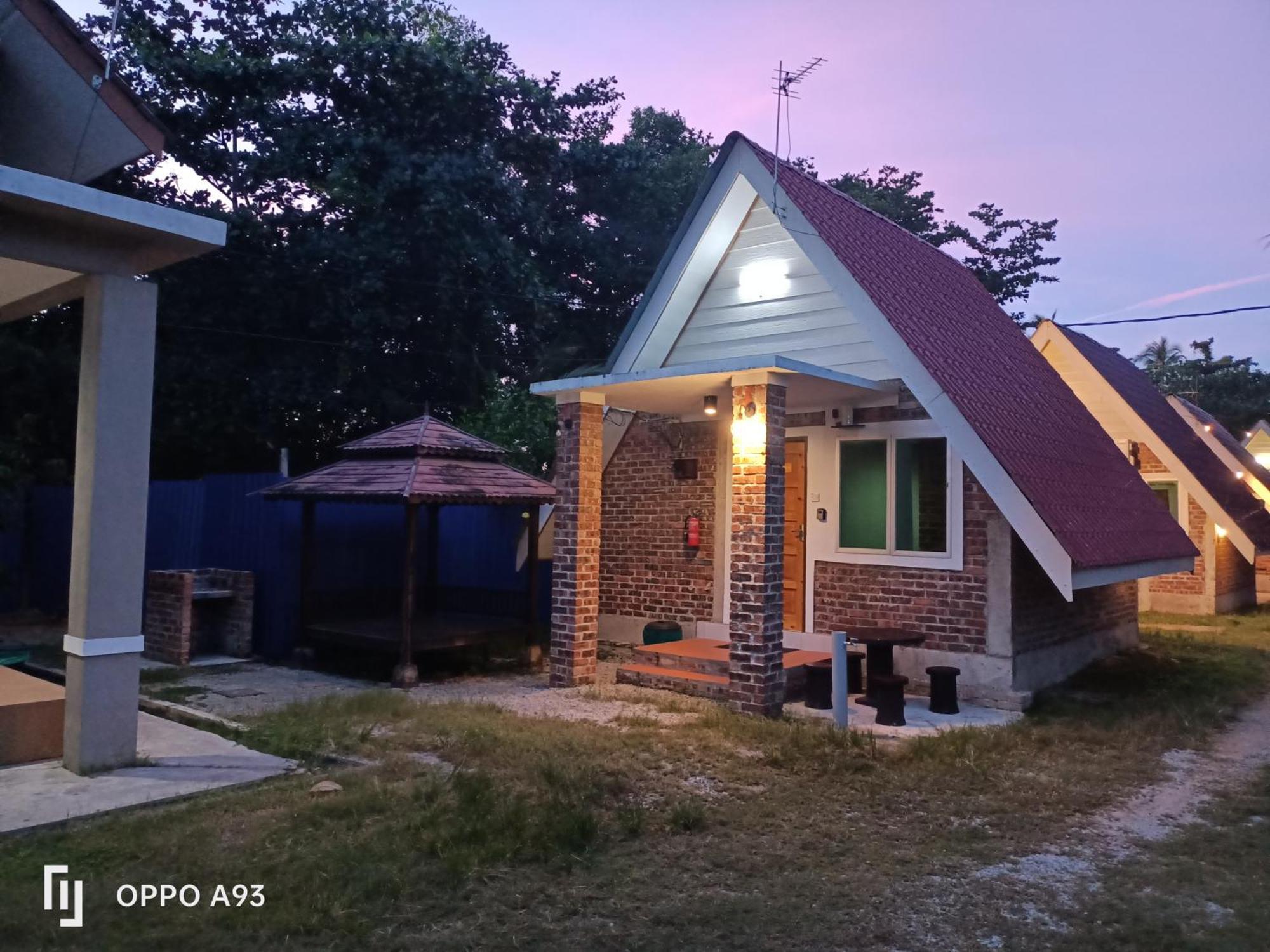 Zainab Cottage Пасир Путе Екстериор снимка